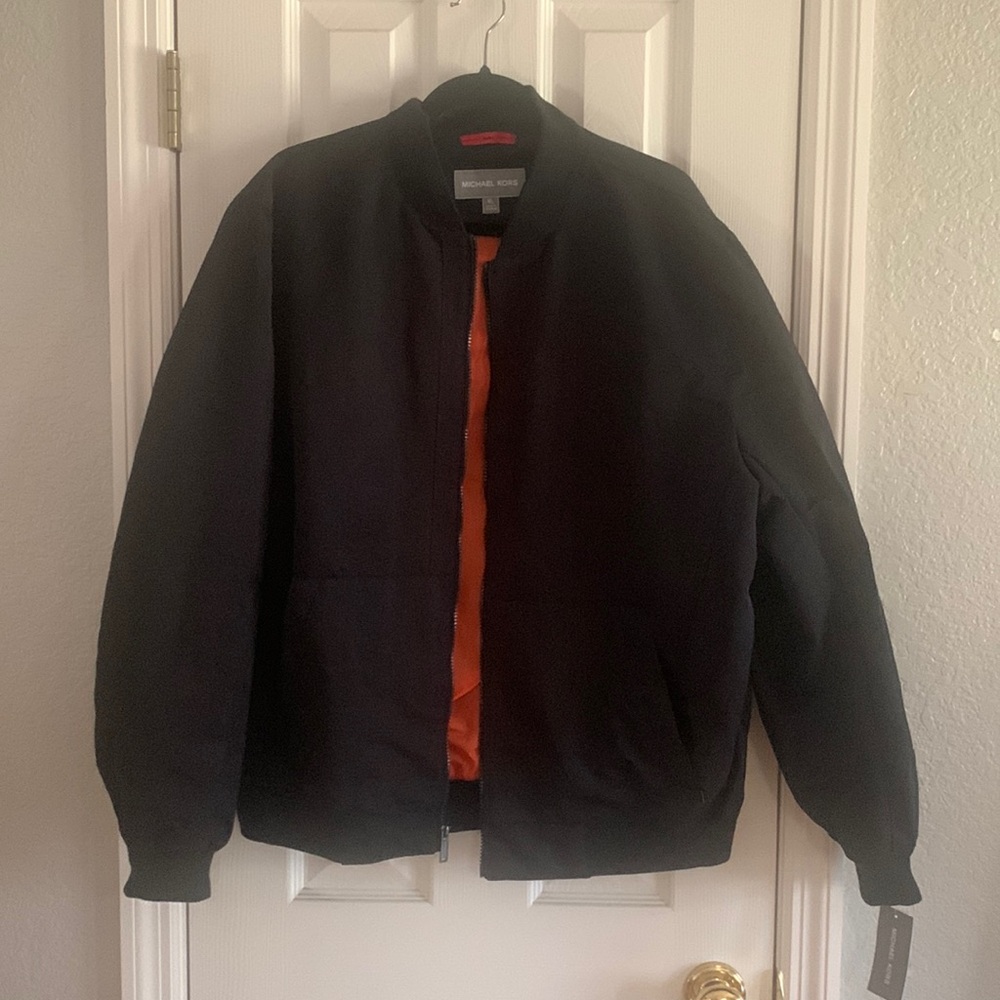 Michael Kors Men’s Bomber lightweight jacket. Brand new never worn. Size XL.